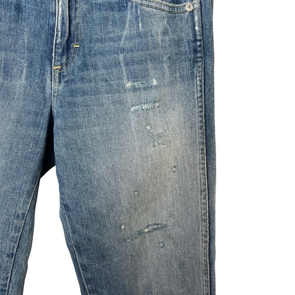 AMO Kick Crop Jeans in Sweet Cheeks - Picture 6 of 13